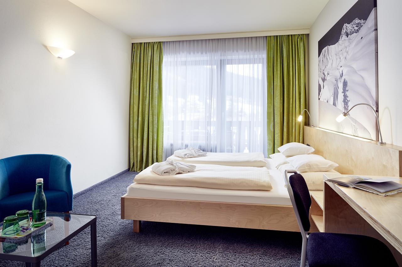 Hotel Unser Loisach Lermoos Zewnętrze zdjęcie